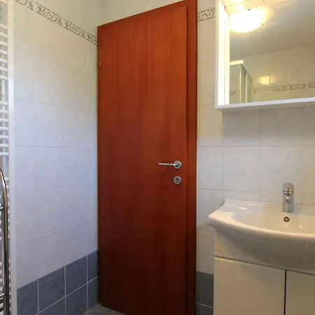 Apartment Malinska, Primorje-gorski Kotar 20 *