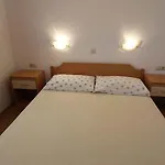 Malinska, Primorje-gorski Kotar 20 Malinska